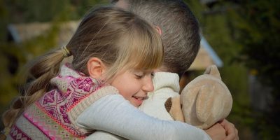 10 Astuces pour aider nos enfants à gérer leurs émotions