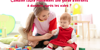 Nounou qui s'occupe d'un bébé